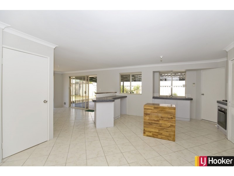 10 Buchanan Elbow, Greenfields WA 6210