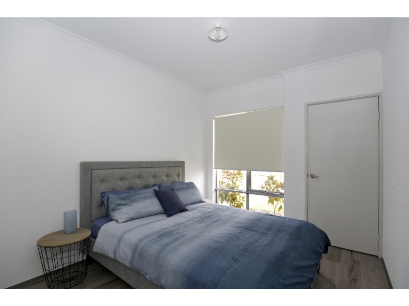 111 Bridgewater Boulevard, Erskine WA 6210