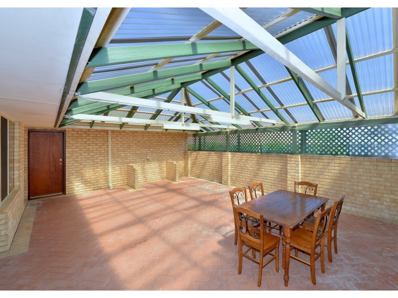 11 Sylvan Court, Singleton WA 6175