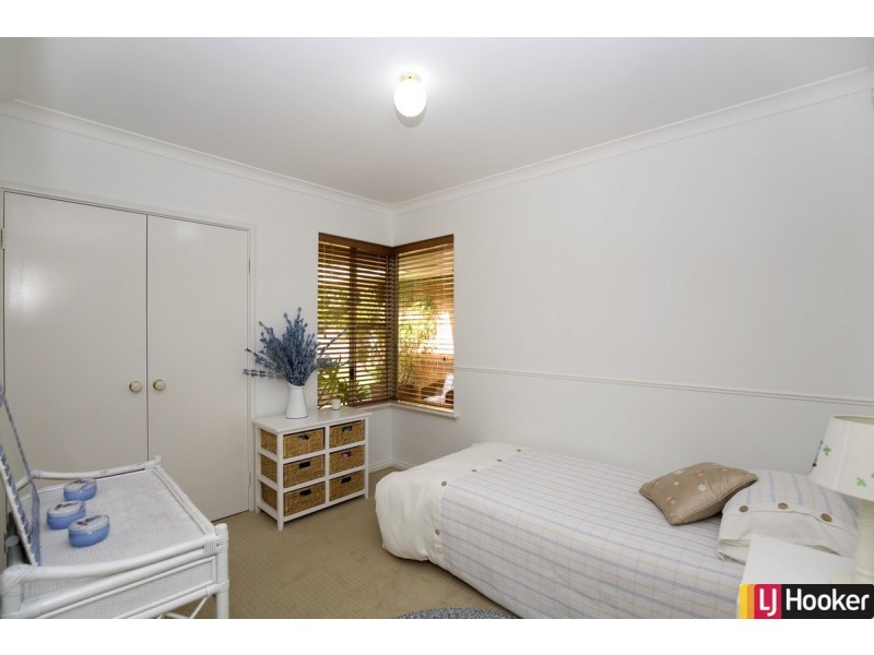 8 Glenarn Turn, Erskine WA 6210