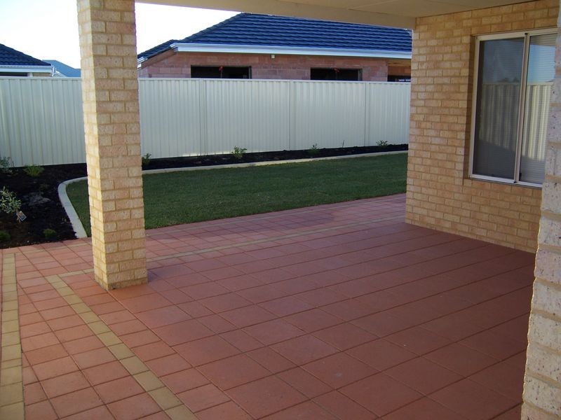 15 Sharperton Meander, DUDLEY PAR, Mandurah WA 6210