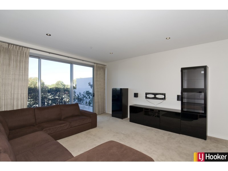 4/1 Barracks Lane, Mandurah WA 6210