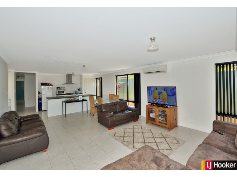 4 Pinnacle Turn, Baldivis WA 6171