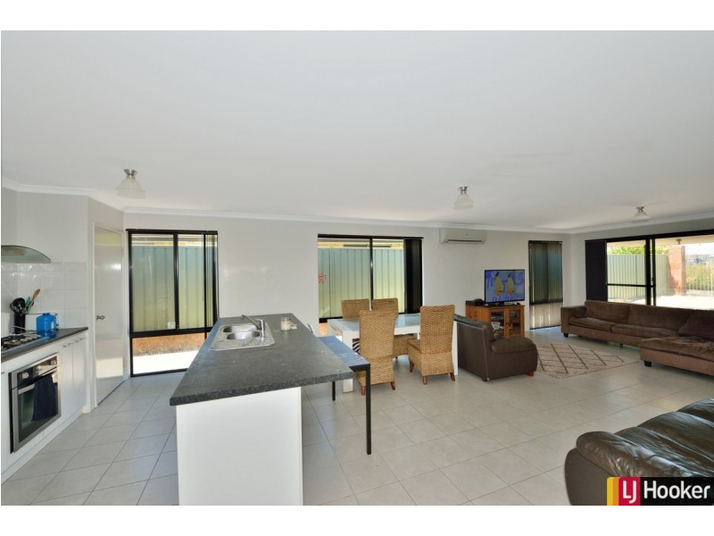 4 Pinnacle Turn, Baldivis WA 6171