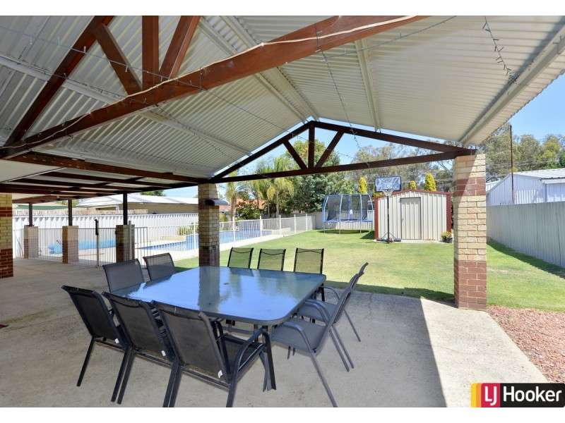 9 Marungi Way, Greenfields WA 6210