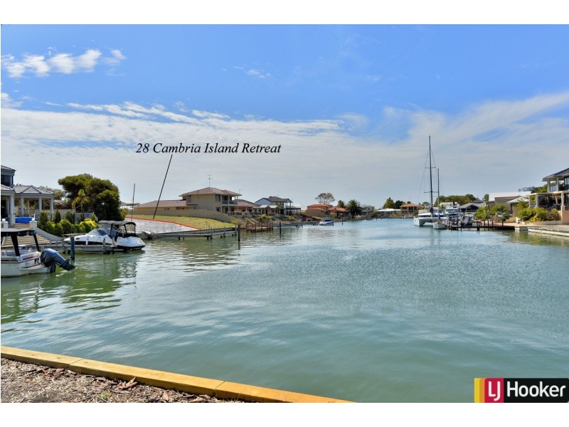 28 Cambria Island Retreat, Halls Head WA 6210