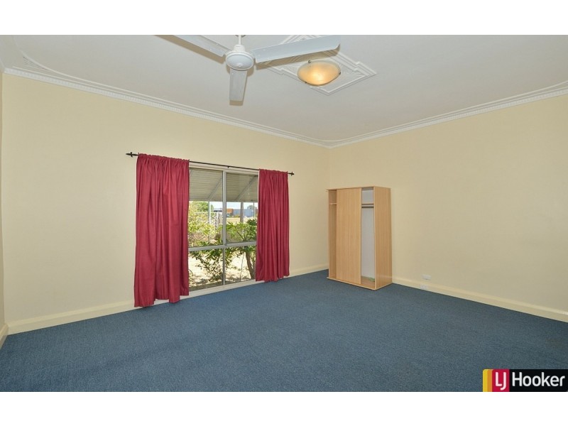 64 Davey Street, Mandurah WA 6210