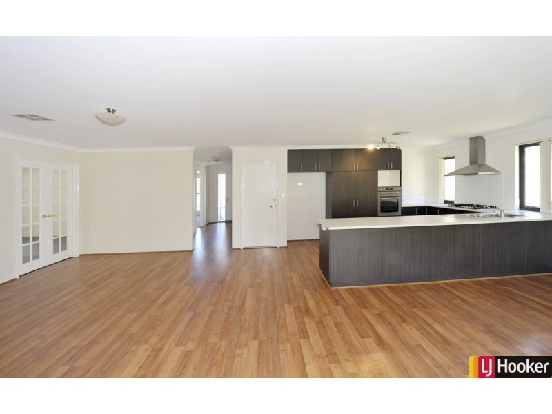 37 Wells Road, Pinjarra WA 6208