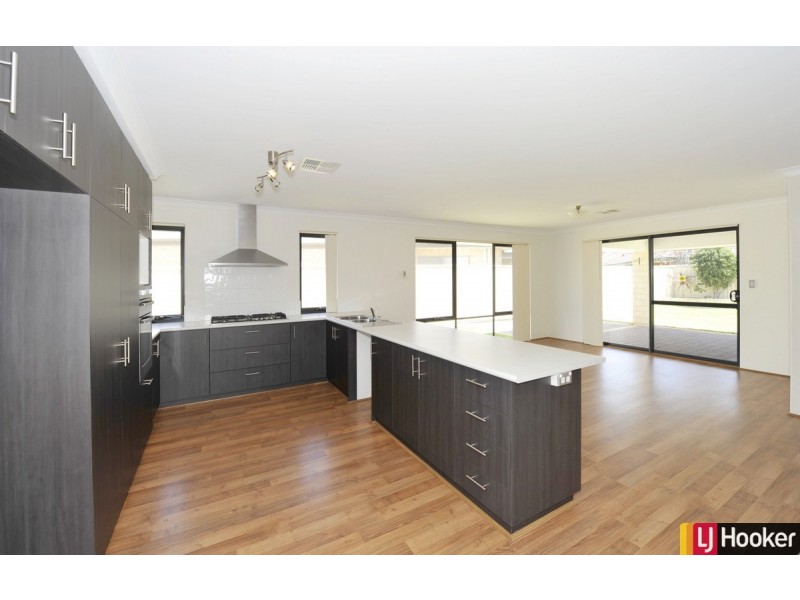 37 Wells Road, Pinjarra WA 6208