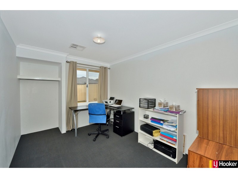 5 Sandals Way, Meadow Springs WA 6210