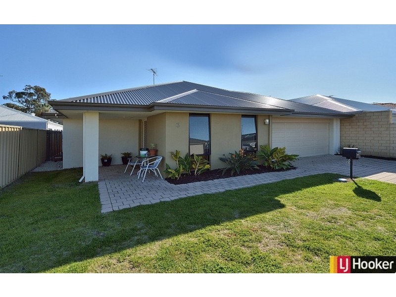 3 Kardan Loop, Falcon WA 6210
