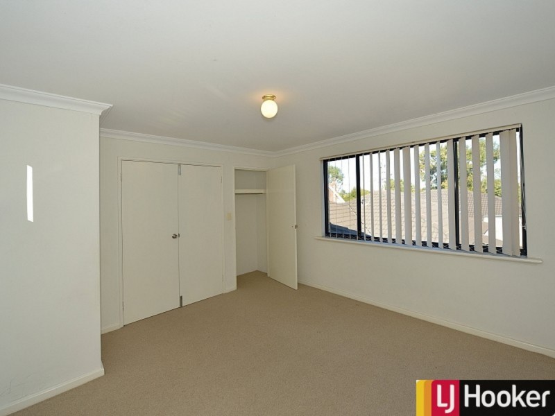 4/6 Churchill Avenue, Dudley Park WA 6210