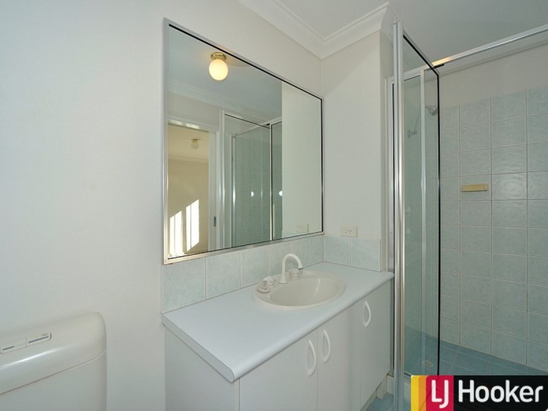 4/6 Churchill Avenue, Dudley Park WA 6210