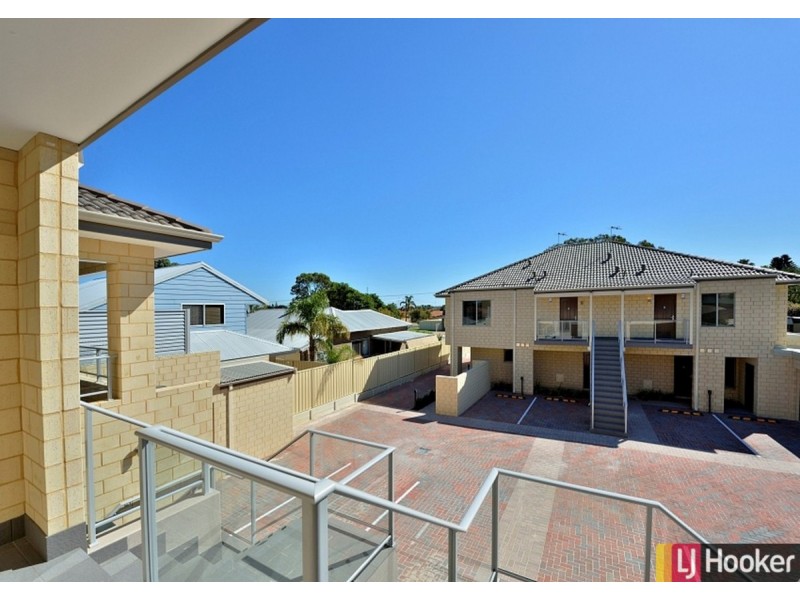 4/15 Allnutt Street, Mandurah WA 6210