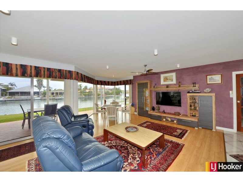 29 Warren Place, Dudley Park WA 6210