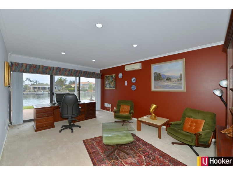 29 Warren Place, Dudley Park WA 6210