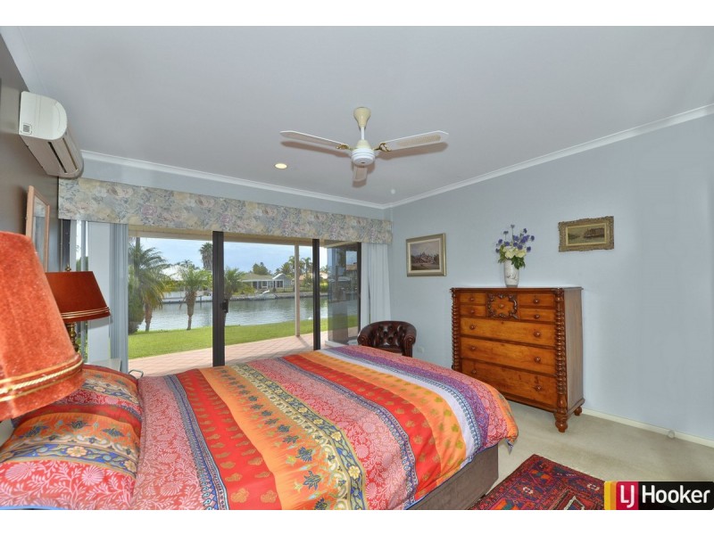 29 Warren Place, Dudley Park WA 6210