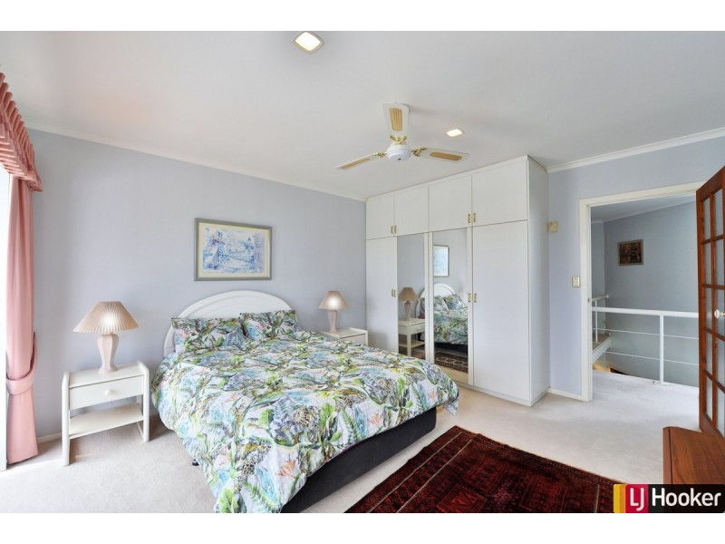 29 Warren Place, Dudley Park WA 6210