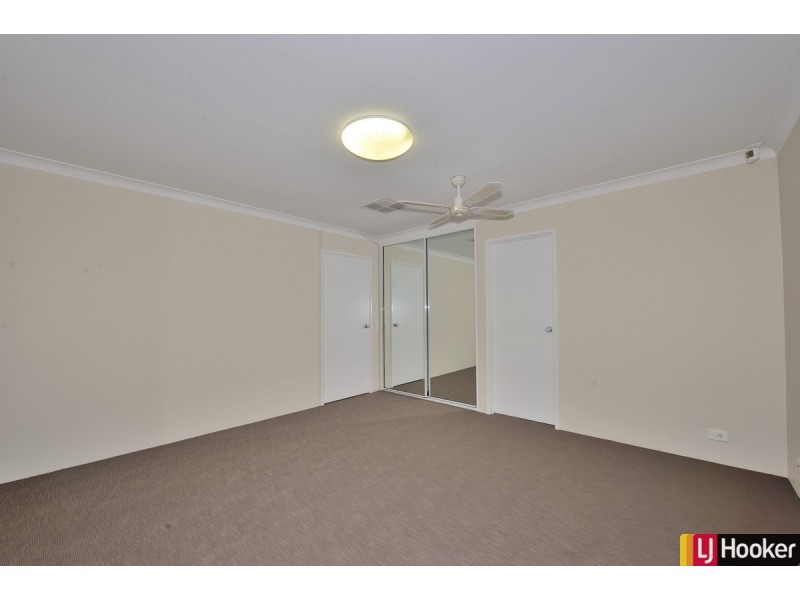 8 Parkwater Cove, Halls Head WA 6210