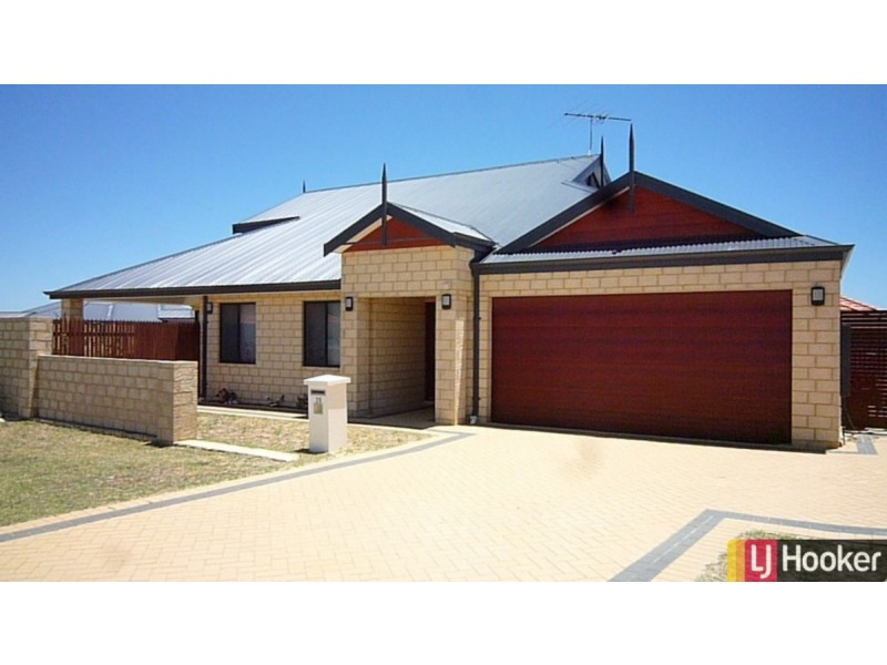 20 Bookleaf Loop, Halls Head WA 6210
