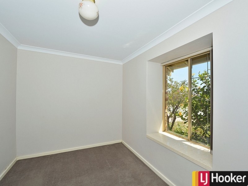 166 Mclarty Road, Halls Head WA 6210