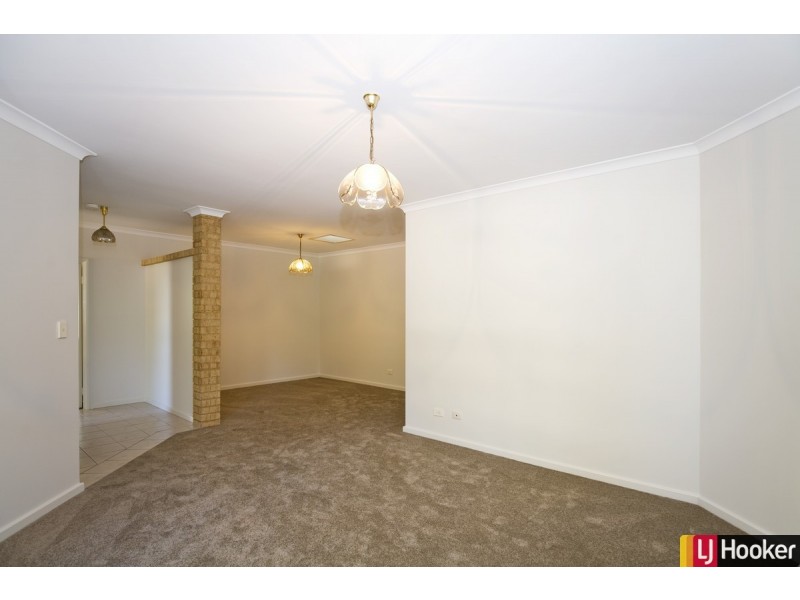 32 Hanson Way, Dudley Park WA 6210