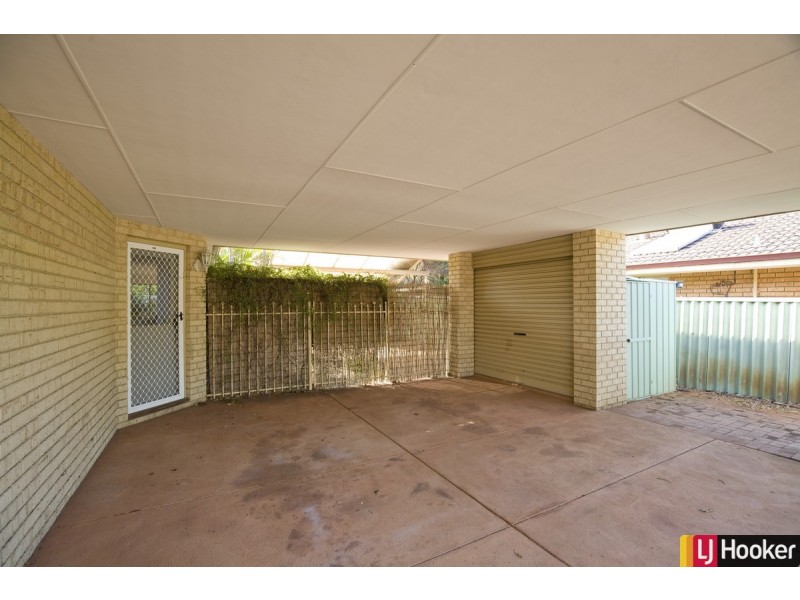 32 Hanson Way, Dudley Park WA 6210