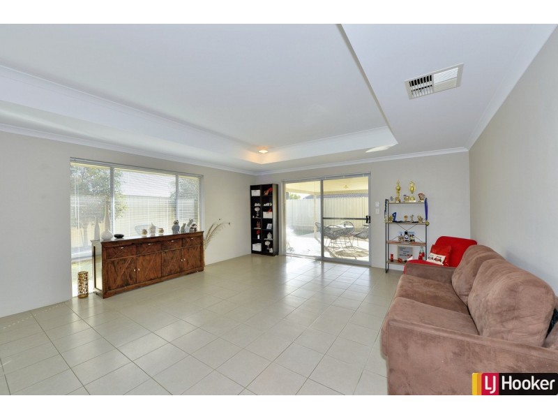 23 Karri Karri Pass, Lakelands WA 6180