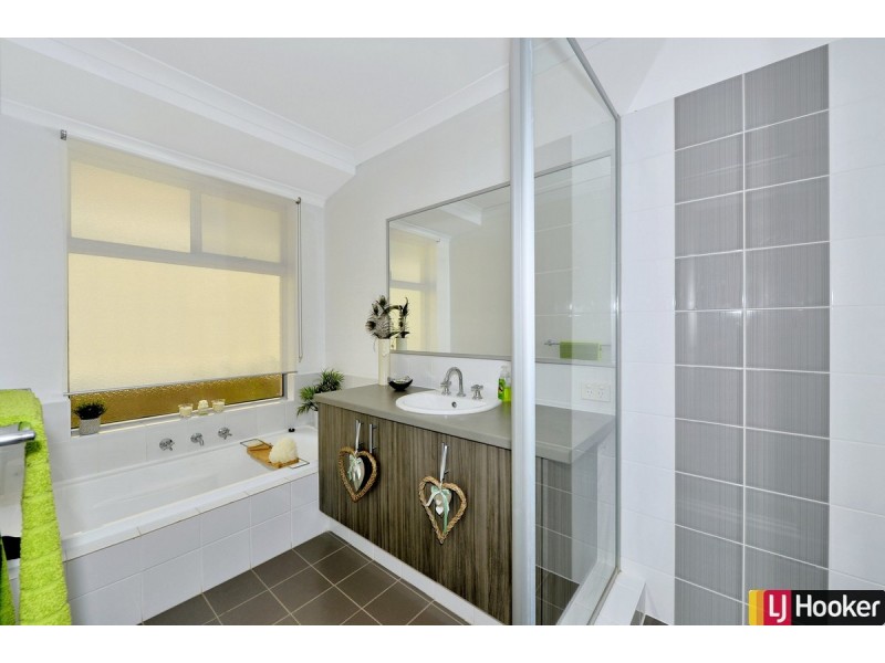 23 Karri Karri Pass, Lakelands WA 6180