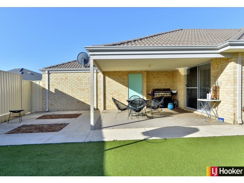 23 Karri Karri Pass, Lakelands WA 6180