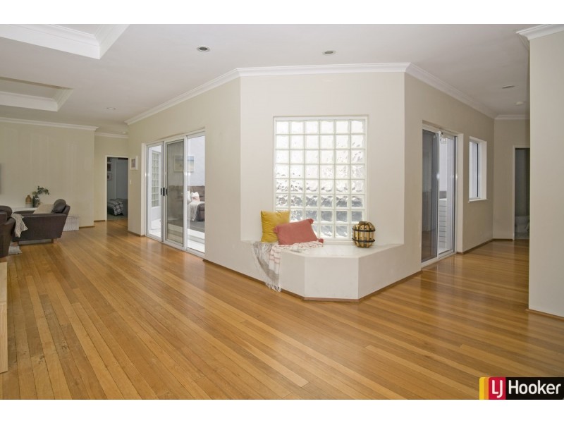 28 Raywood Road, Bouvard WA 6211