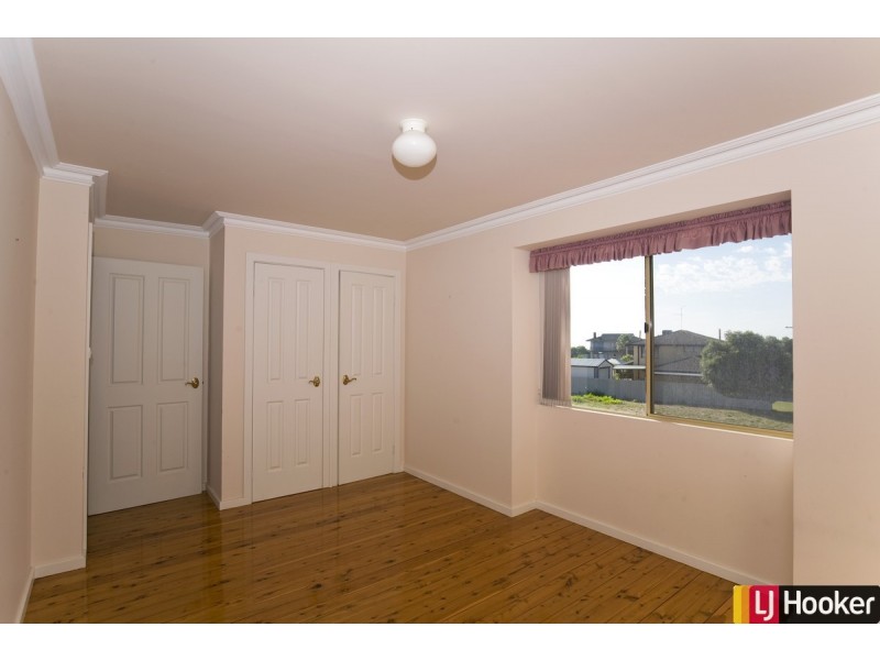 4B Merindah Meander, Falcon WA 6210