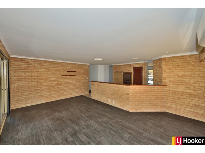 17 Bannon Street, Singleton WA 6175