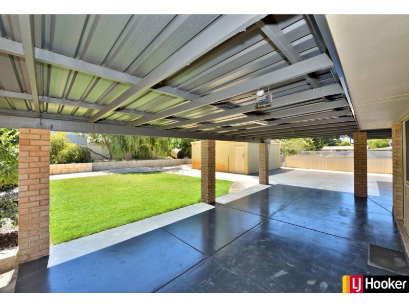 17 Bannon Street, Singleton WA 6175