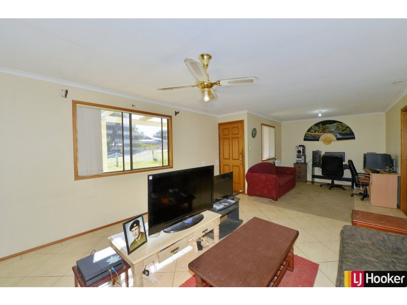 28 Strelley Road, Golden Bay WA 6174