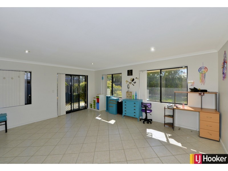 43 Crystaluna Drive, Golden Bay WA 6174