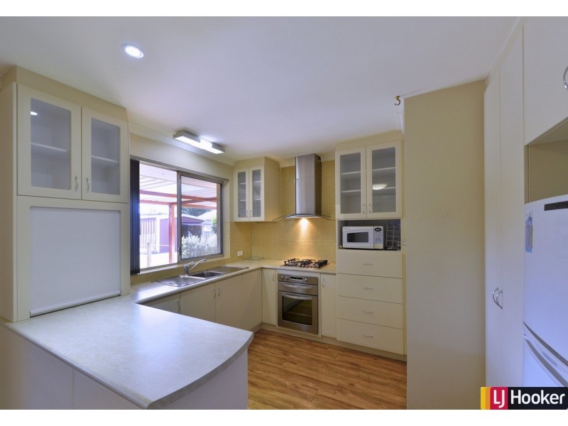 40 Loxton Street, Dudley Park WA 6210