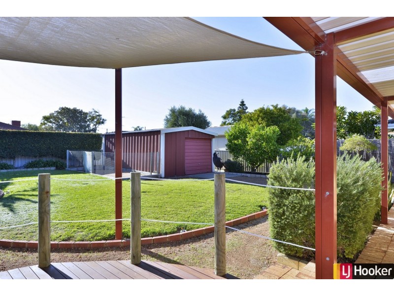 40 Loxton Street, Dudley Park WA 6210