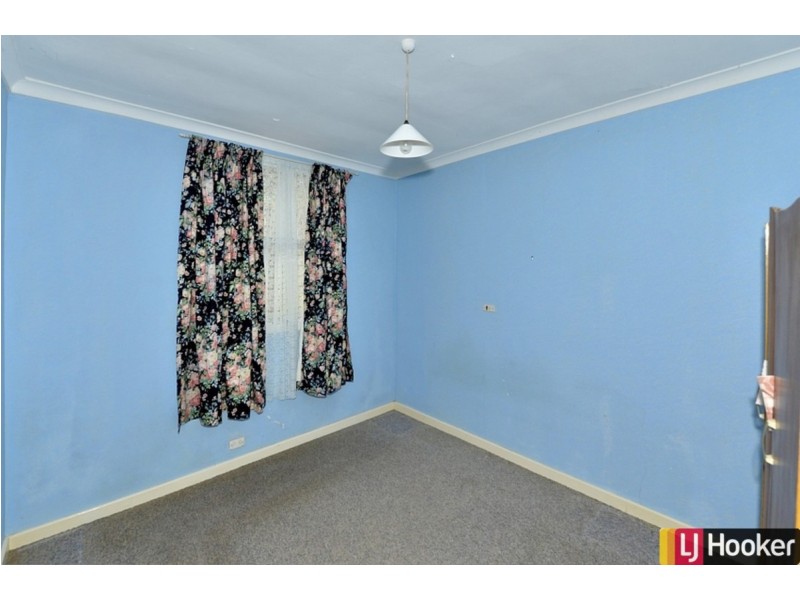 11 Wyeree Road, Mandurah WA 6210