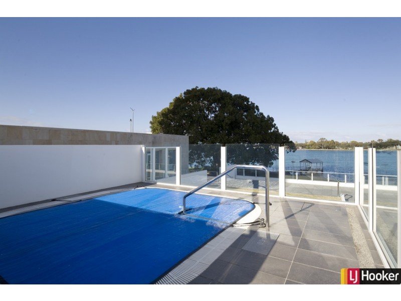 1201/3 Marco Polo Drive, Mandurah WA 6210