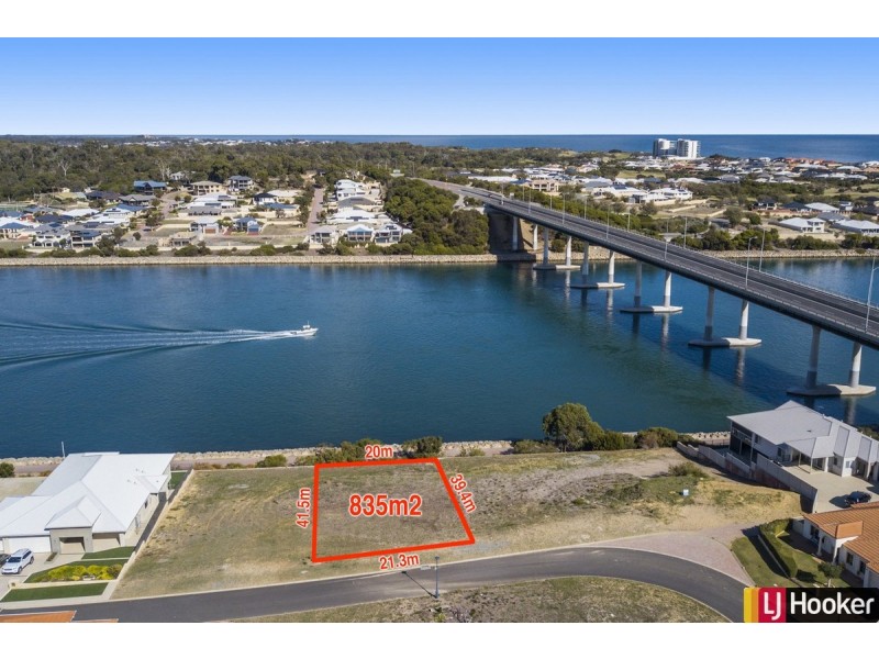 14 Spoonbill Retreat, Wannanup WA 6210