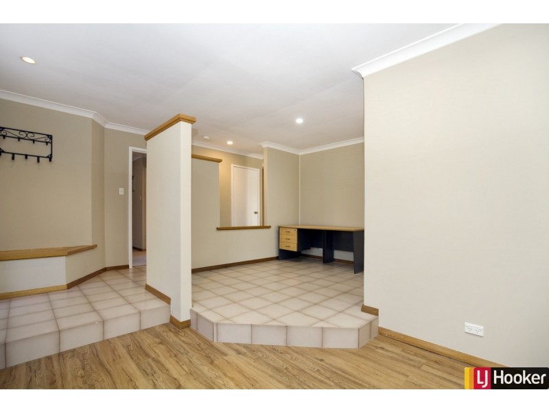 9 Brigadoon Close, Halls Head WA 6210