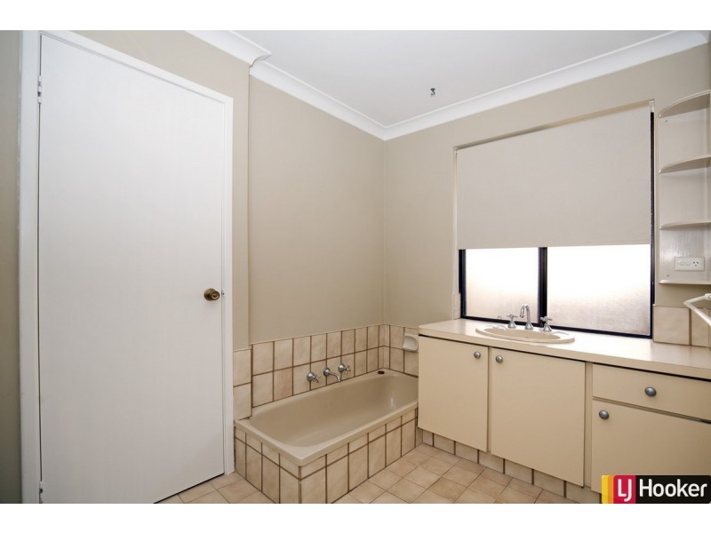 9 Brigadoon Close, Halls Head WA 6210