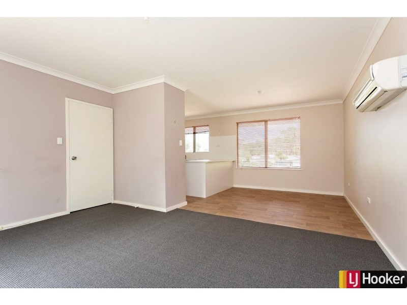 16 Redcliffe Road, Greenfields WA 6210