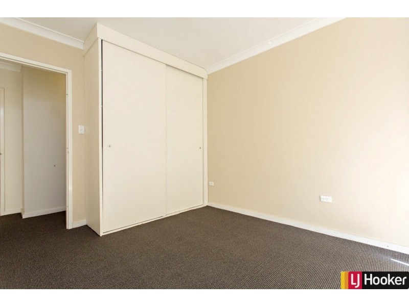 16 Redcliffe Road, Greenfields WA 6210