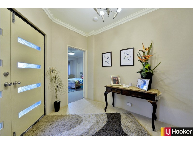 14 Heyerdahl Way, Dudley Park WA 6210