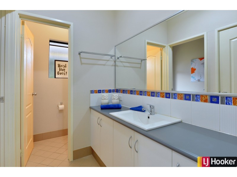 14 Heyerdahl Way, Dudley Park WA 6210