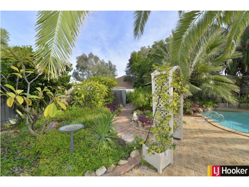 12 Hickman Road, Silver Sands WA 6210