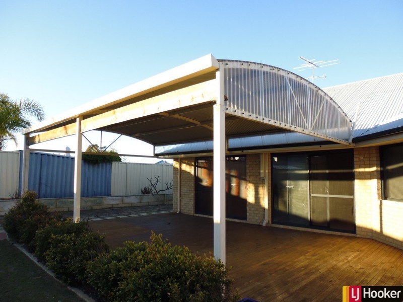 6 Poivre Place, San Remo WA 6210