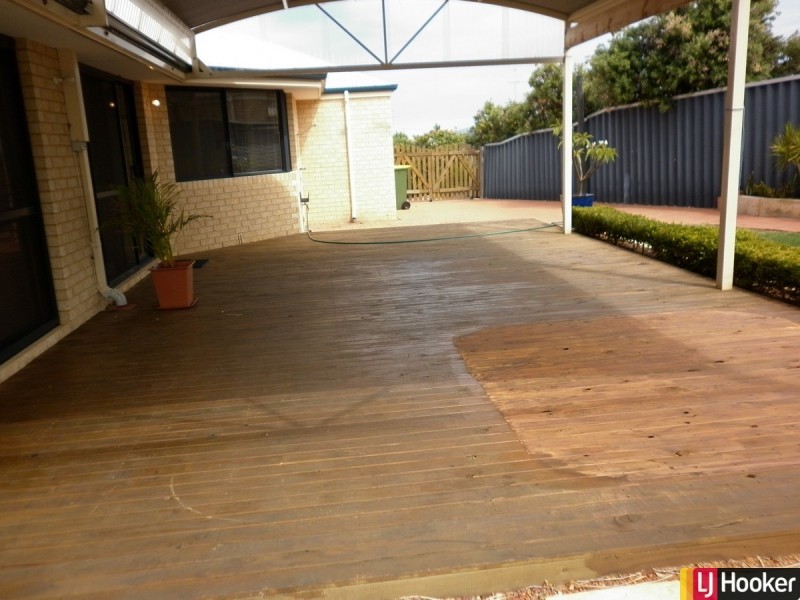 6 Poivre Place, San Remo WA 6210